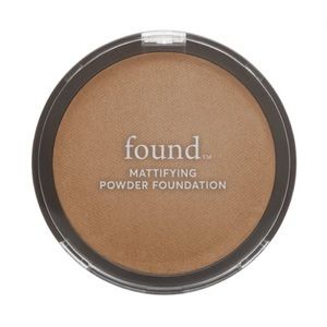 🔥5/$25🔥Found Mattifying Powder Foundation - 185 Medium Rich